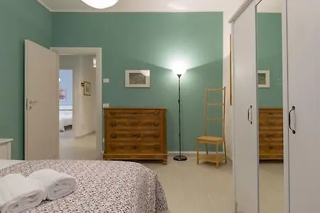 Casa Terra アパート ヴェローナ